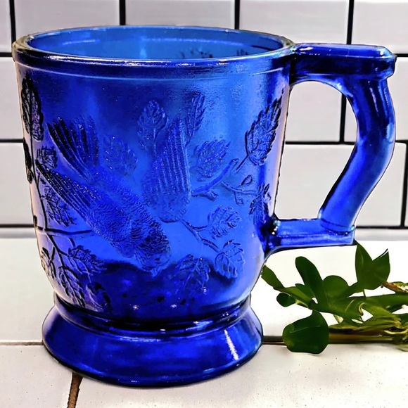 Mosser Glass Robin in Tree Cobalt Blue After Bryce Walker & Co. Set Of 3 (G10) - Picture 1 of 8